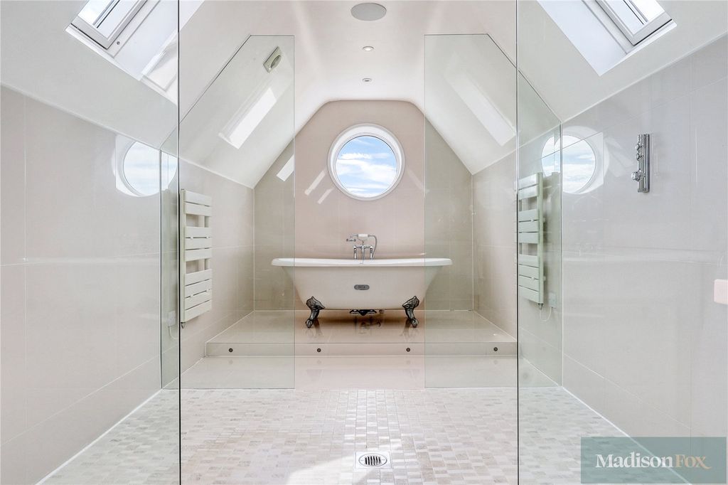 Additional image 36 of 5 bed detached house for saleAshlyns Lane, Ongar, Essex CM5