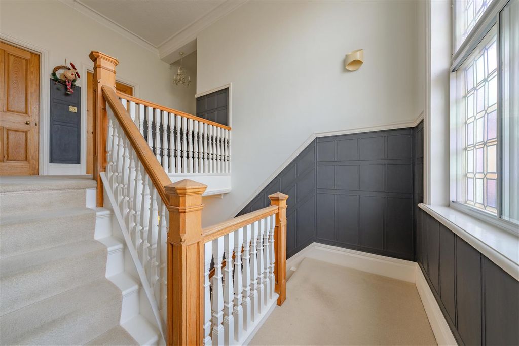 Additional image 15 of 5 bed detached house for saleThe Drive, Kingsley, Northampton NN1