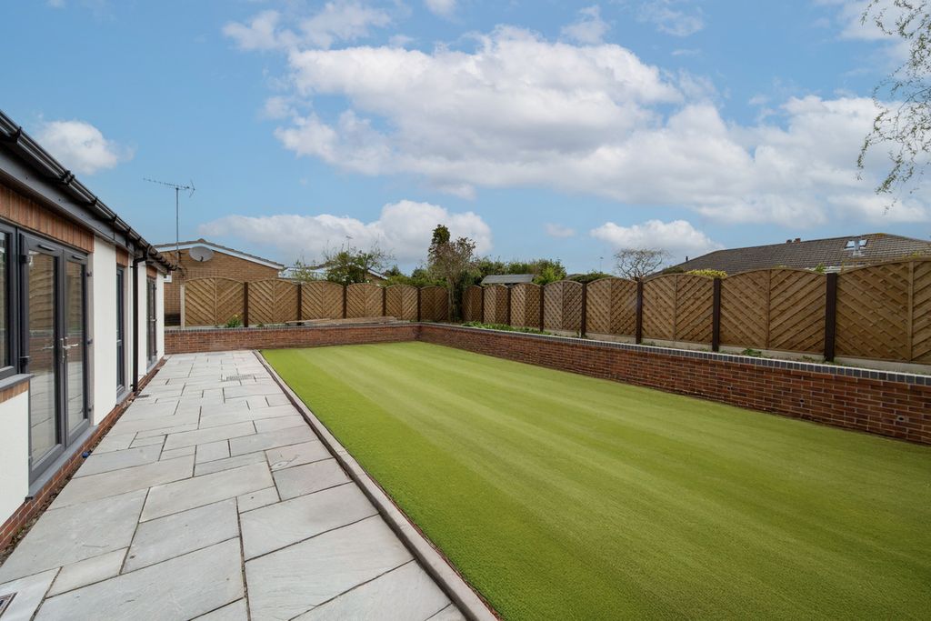 Additional image 17 of 2 bed detached bungalow for saleRaby Park Road, Neston CH64