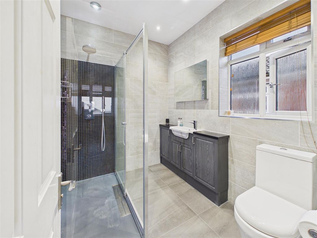 Additional image 15 of 4 bed detached house for saleThe Pickerings, North Ferriby HU14