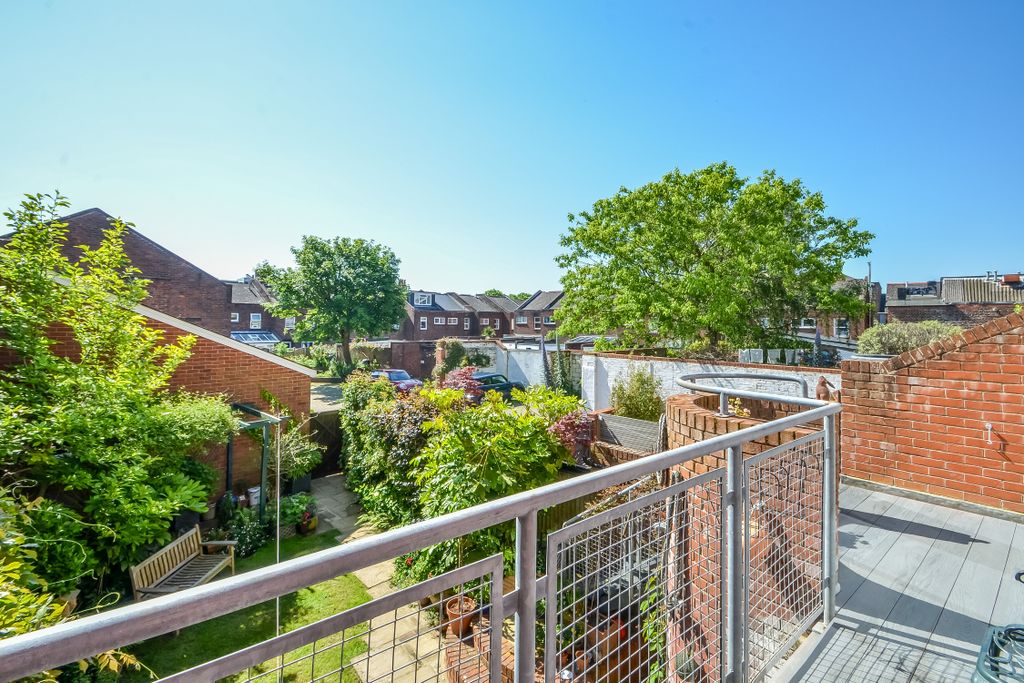 Additional image 4 of 4 bed town house for saleOld Portsmouth, Hampshire PO1