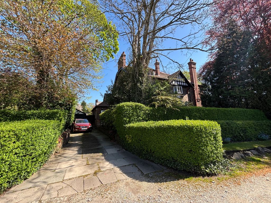 Additional image 19 of 6 bed detached house for saleLongley Drive, Worsley M28