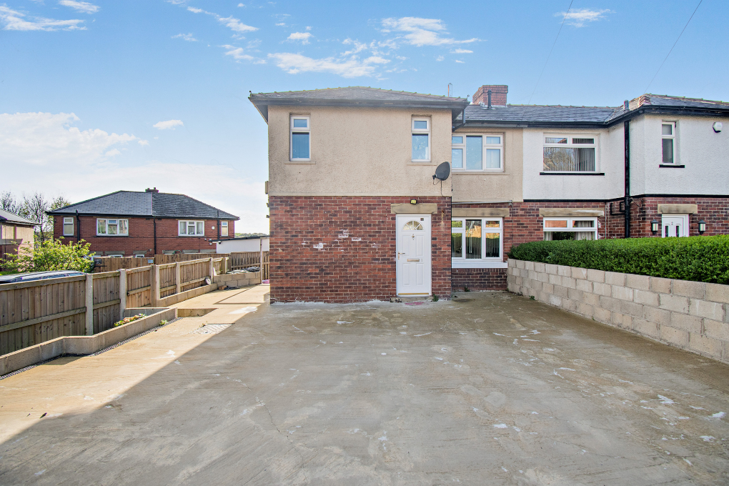 2 bed semi-detached house for saleFirthcliffe Mount, Liversedge WF15