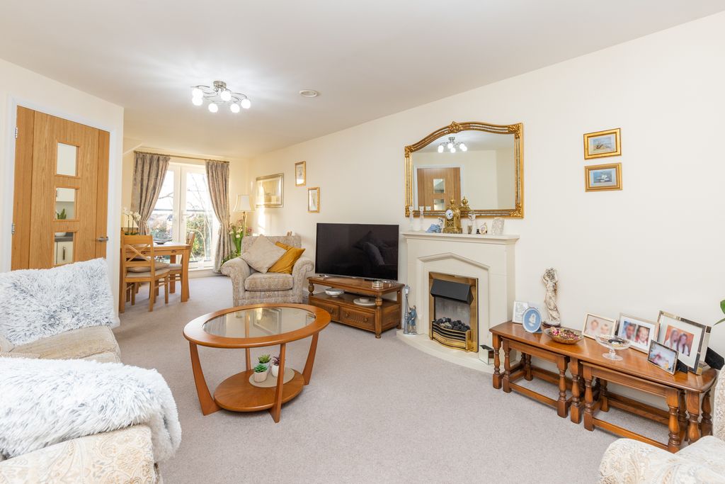 2 bed flat for saleCop Lane, Penwortham PR1