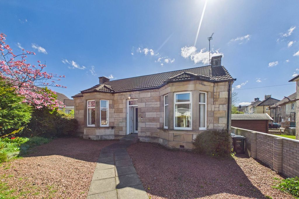 3 bed bungalow for saleHareleeshill Road, Larkhall ML9