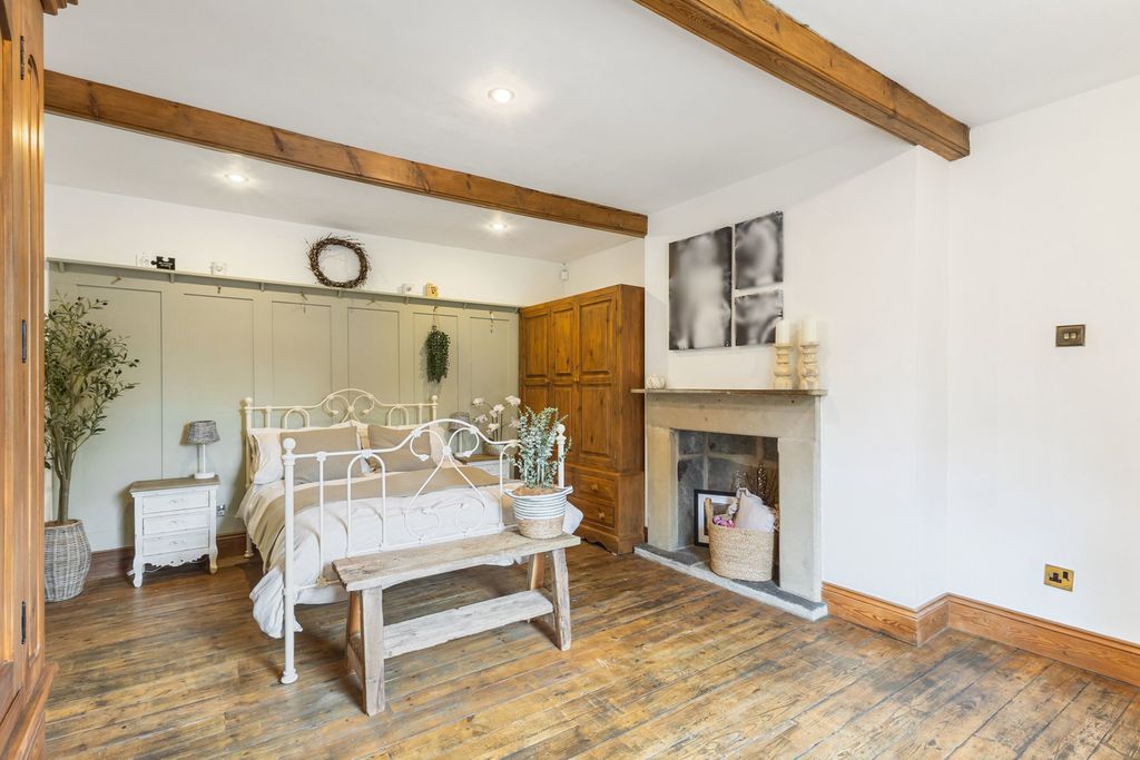 Additional image 17 of 4 bed detached house for saleCastle Cottage, Spink Lane, Pontefract WF8