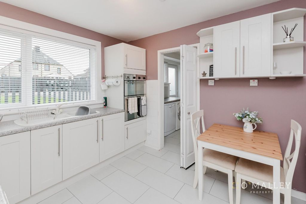 Additional image 3 of 4 bed detached house for saleCleuch Avenue, Tullibody FK10