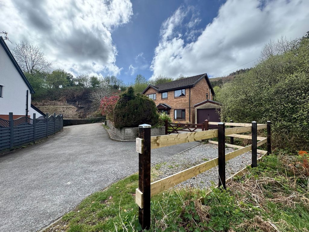 Additional image 4 of 3 bed detached house for sale35 Garnwen Road, Maesteg CF34
