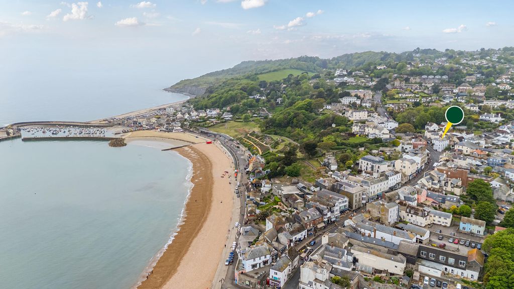 Additional image 25 of 3 bed semi-detached house for saleSilver Street, Lyme Regis DT7