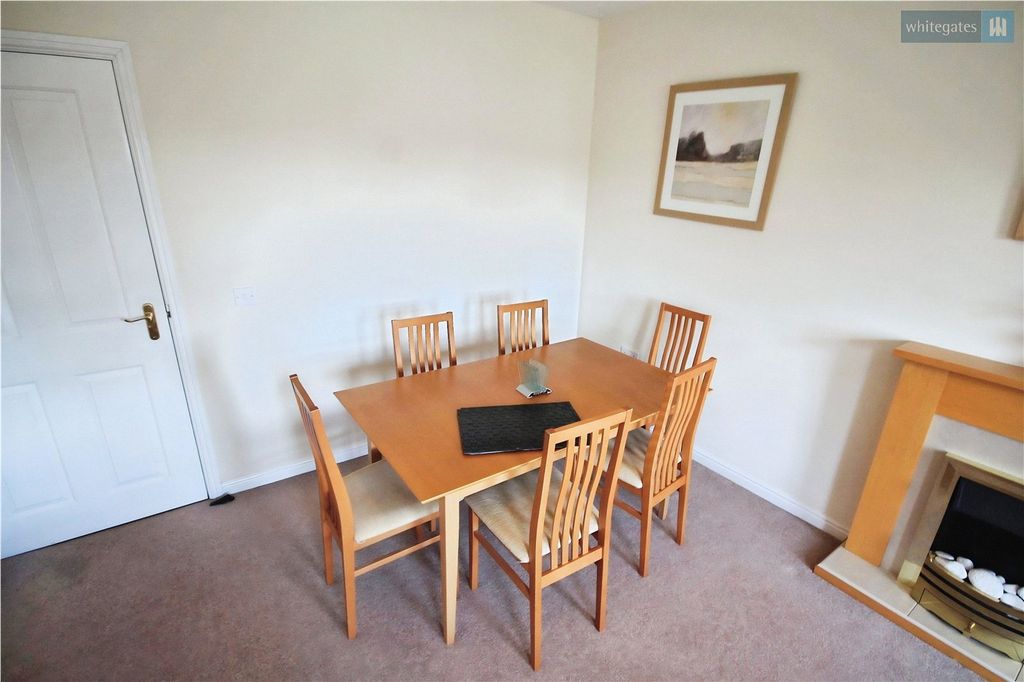 Additional image 4 of 2 bed flat for saleTyldesley Way, Nantwich, Cheshire CW5