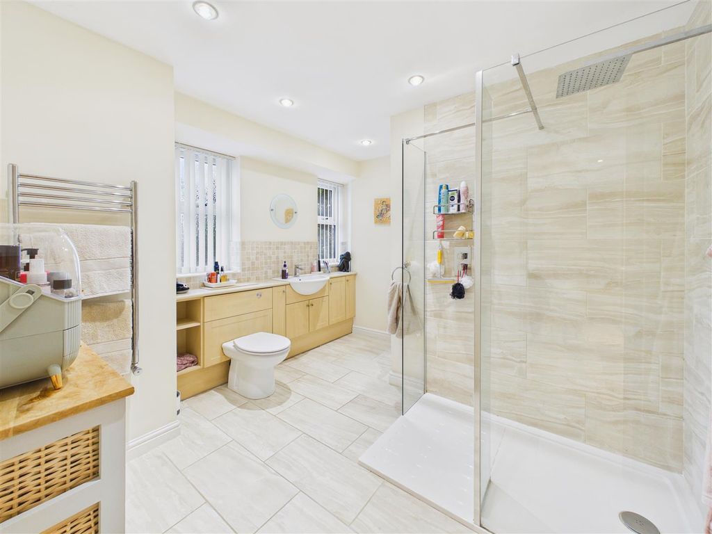Additional image 15 of 5 bed detached house for saleThe Ridings, North Ferriby HU14