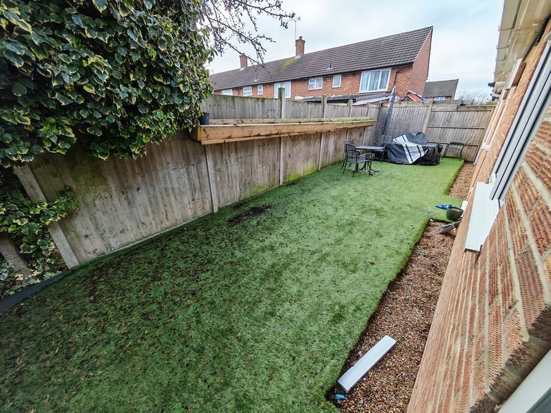 Additional image 13 of 8 bed semi-detached house for saleNewbury Close, Northolt UB5