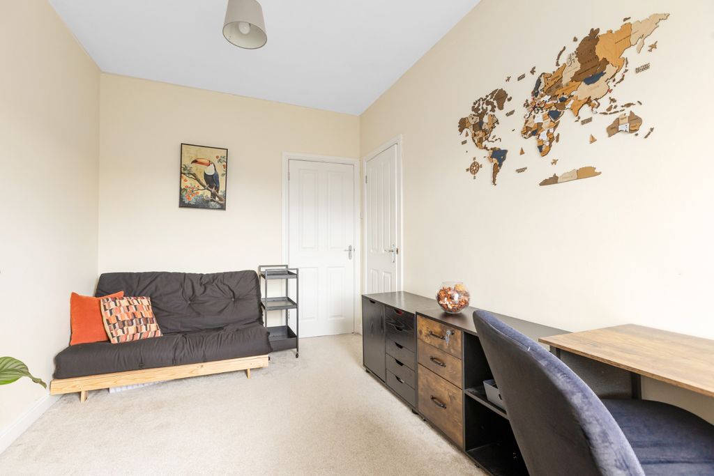 Additional image 9 of 2 bed flat for sale10 Lawrie Terrace, Loanhead EH20