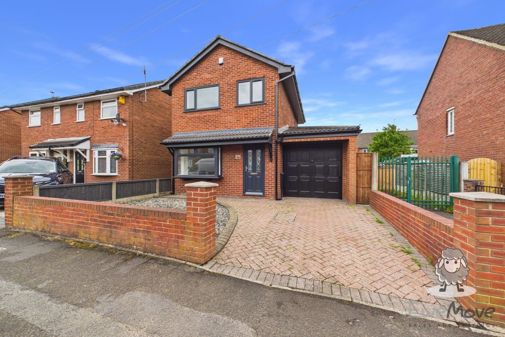3 bed detached house for saleMines Avenue, Prescot, Merseyside L34