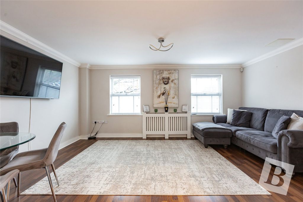 Additional image 9 of 2 bed flat for saleWalter Mead Close, Ongar, Essex CM5