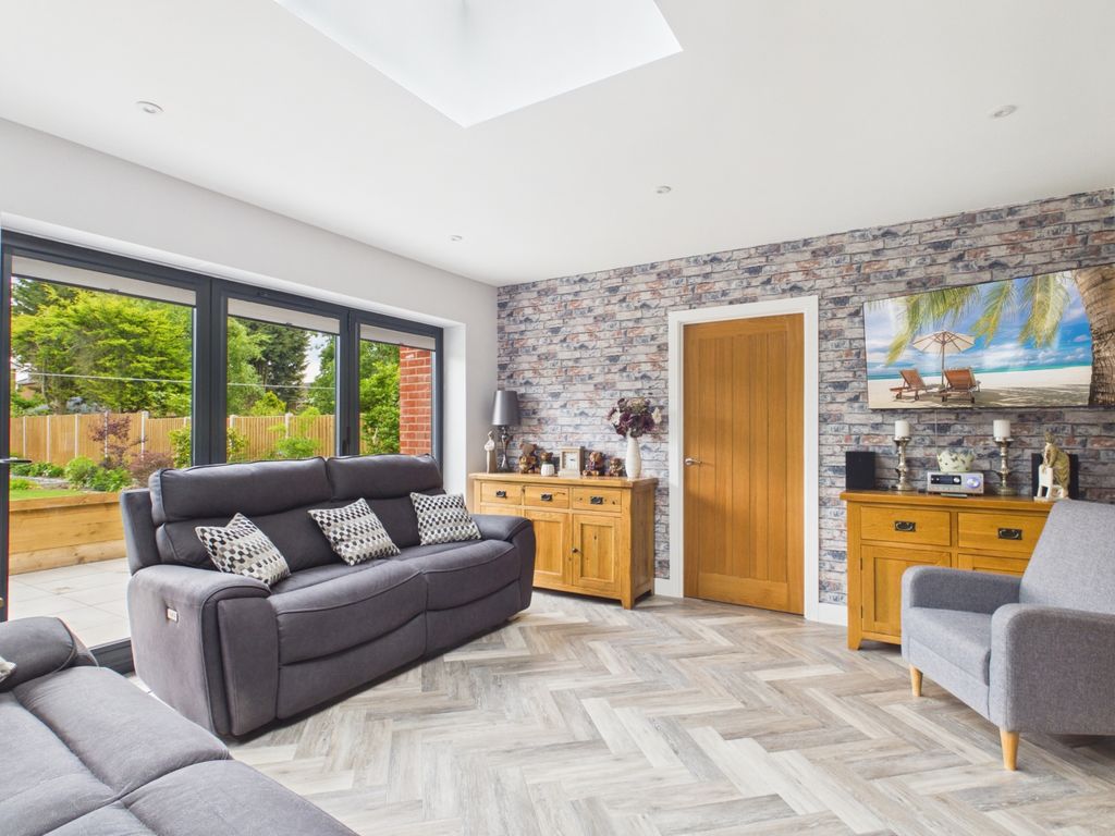 Additional image 17 of 4 bed detached bungalow for sale2 Whitestone Road, Nuneaton CV11