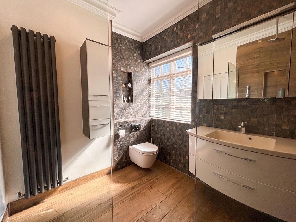 Additional image 27 of 5 bed detached house for saleLongley Drive, Worsley M28