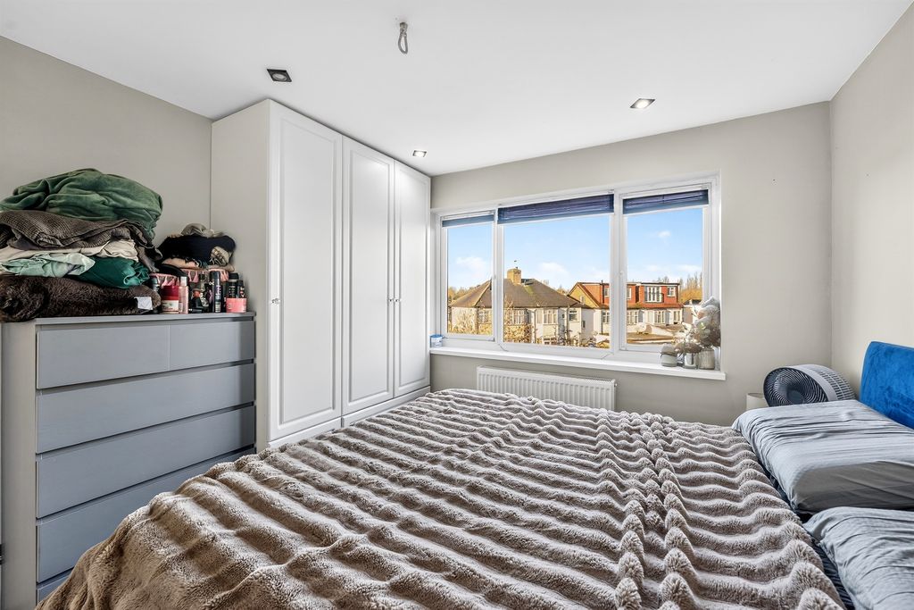 Additional image 12 of 2 bed maisonette for saleLynmouth Avenue, Morden SM4