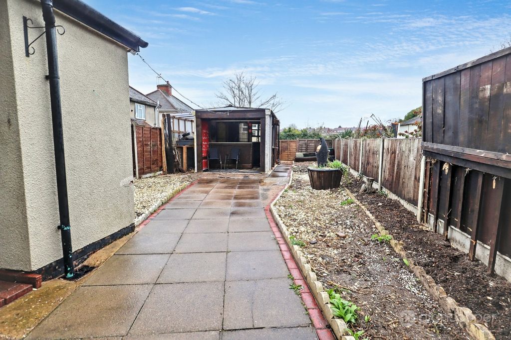 Additional image 17 of 3 bed semi-detached house for saleBeaumont Road, Nuneaton, Warwickshire CV11