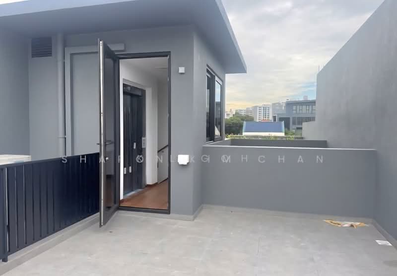 Hillside Drive, Kovan, Yio Chu Kang photo 3