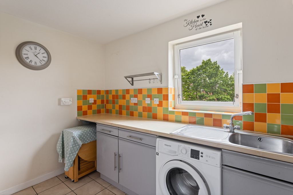 Additional image 6 of 2 bed flat for sale4 The Paddock, Balcarres Road, Musselburgh EH21