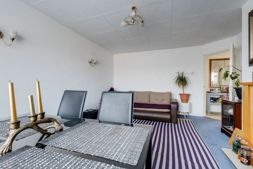 Additional image 3 of 2 bed maisonette for saleFlat, Pearson Court, Central Road, Morden SM4