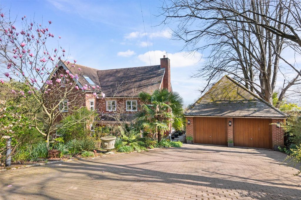 6 bed detached house for sale223 Wells Road, Malvern WR14