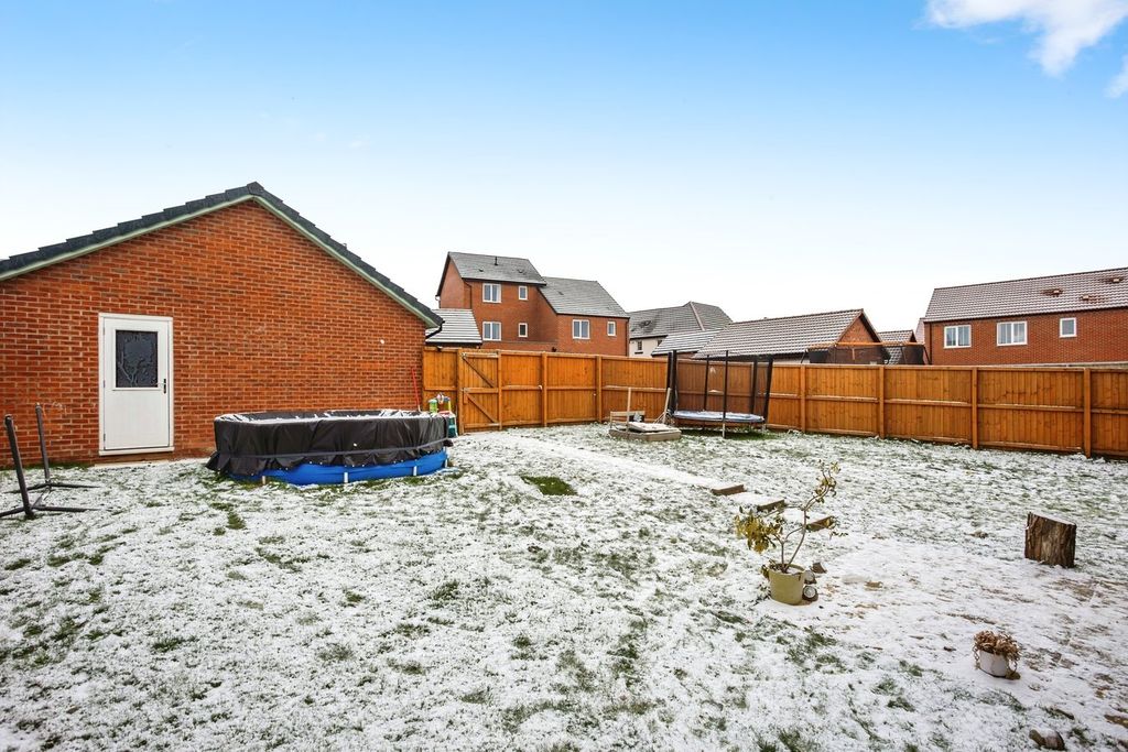 Additional image 18 of 6 bed detached house for saleThreadneedle Way, Newark NG24