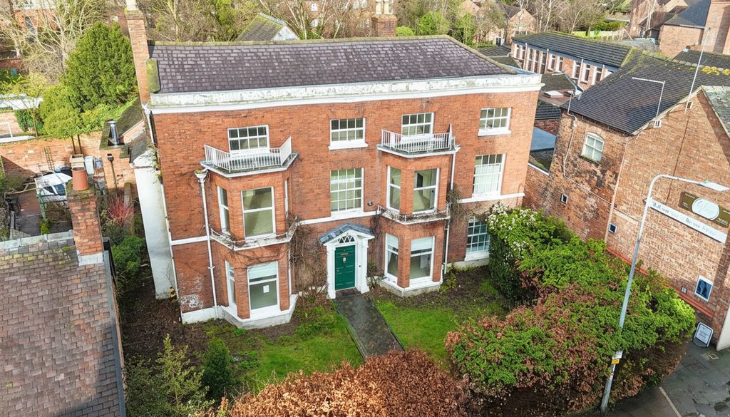 8 bed detached house for saleHospital Street, Nantwich CW5