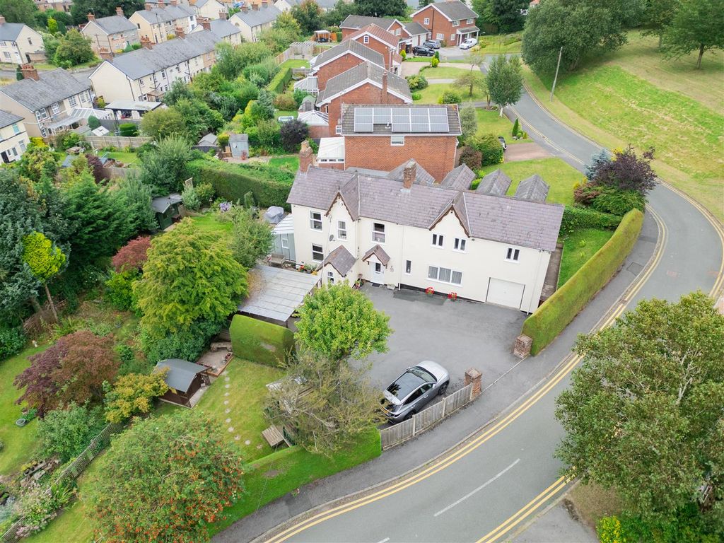 Additional image 3 of 5 bed detached house for saleBryn Noddfa, Mold CH7