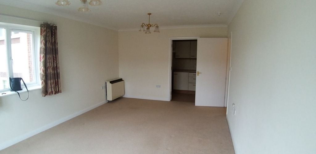 Additional image 2 of 2 bed flat for saleAnning Road, Lyme Regis, Dorset DT7
