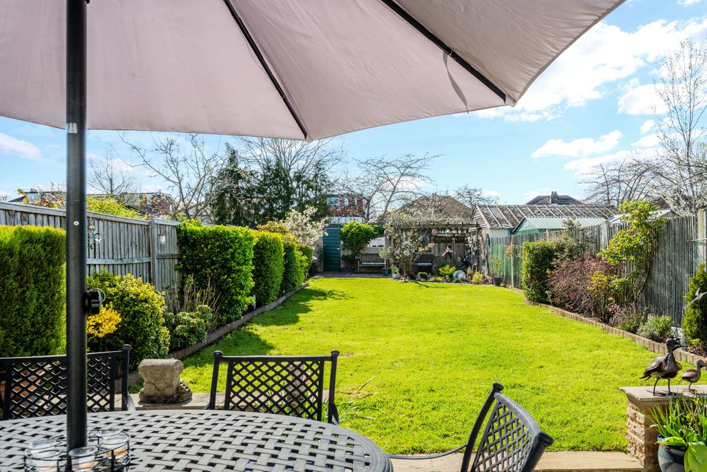 Additional image 27 of 5 bed semi-detached house for saleMaycross Avenue, Morden SM4