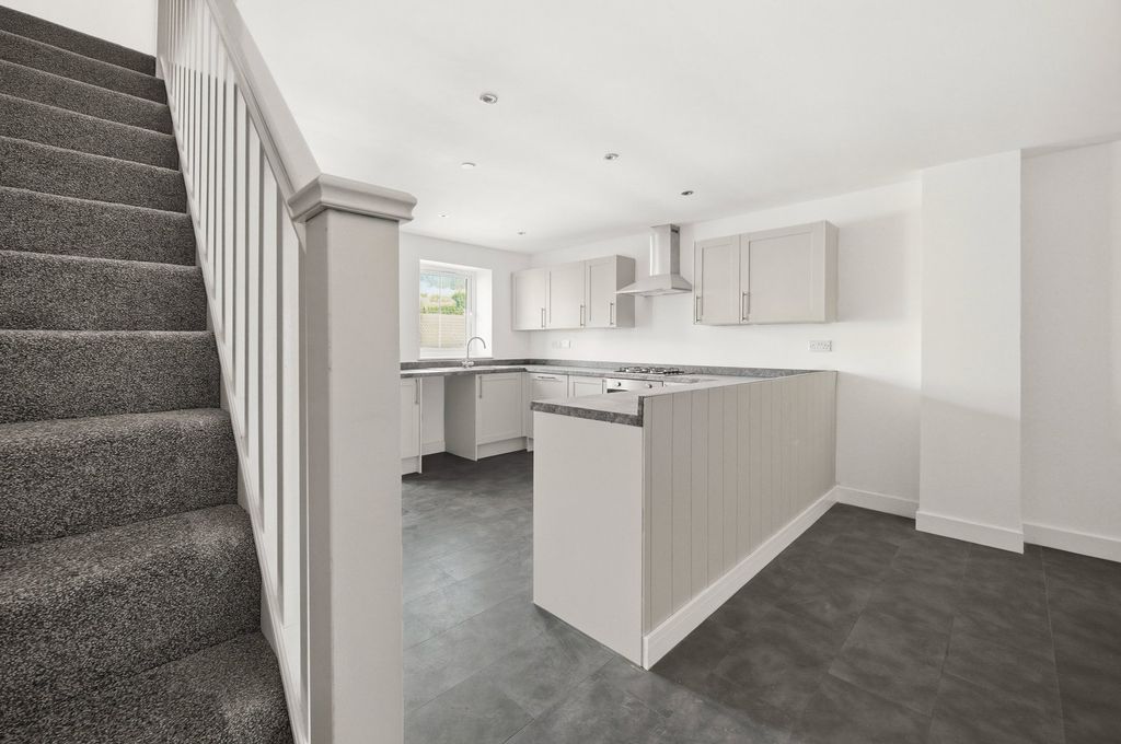 Additional image 20 of 3 bed town house for saleWoodland Street, Mountain Ash CF45