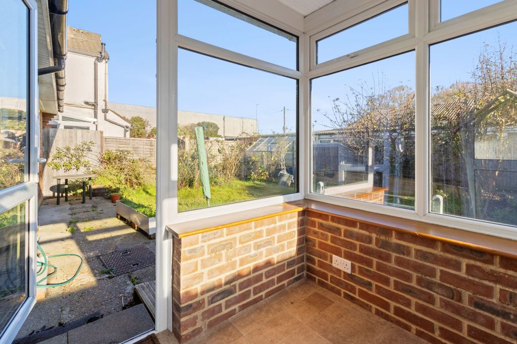 Additional image 31 of 4 bed chalet for saleRailway Road, Newhaven BN9