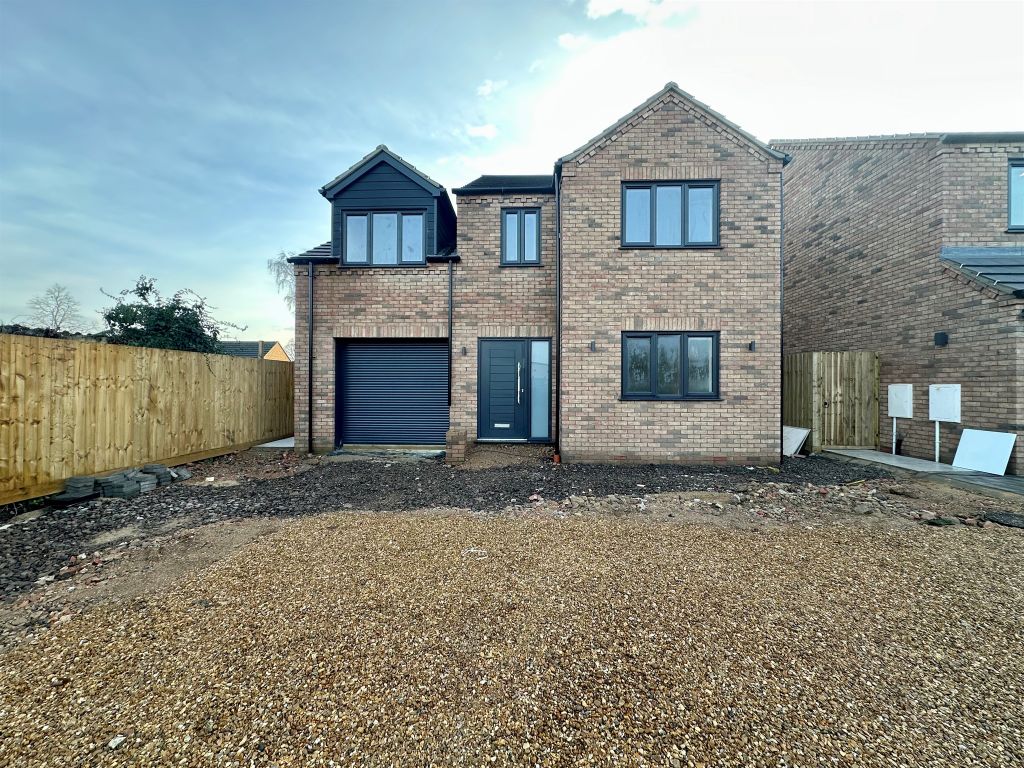 4 bed detached house for saleElm Road, March PE15