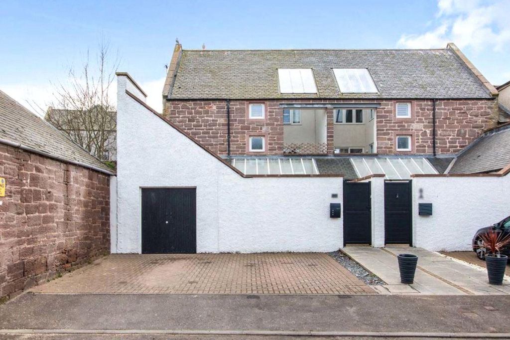 3 bed semi-detached house for saleSt. Marys Road, Montrose, Angus DD10