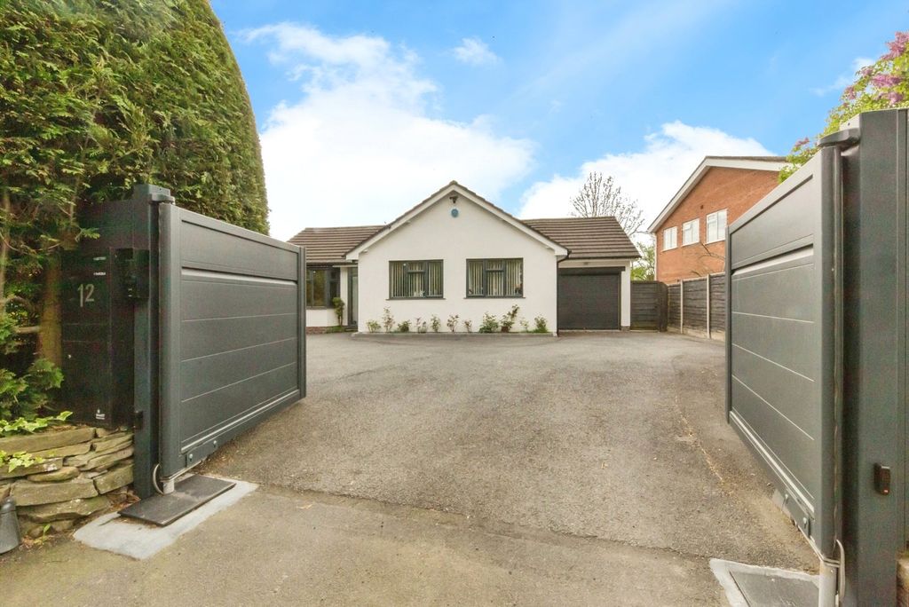 Additional image 17 of 4 bed bungalow for salePriory Lane, Macclesfield, Cheshire SK10