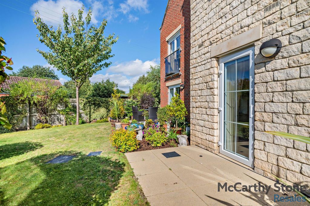 Additional image 2 of 1 bed flat for saleRyebeck Court, Eastgate, Pickering YO18