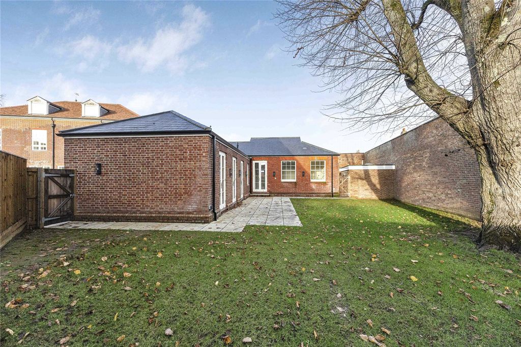 Additional image 4 of 3 bed detached house for saleSt Peters Mews The Parade, Marlborough, Wiltshire SN8