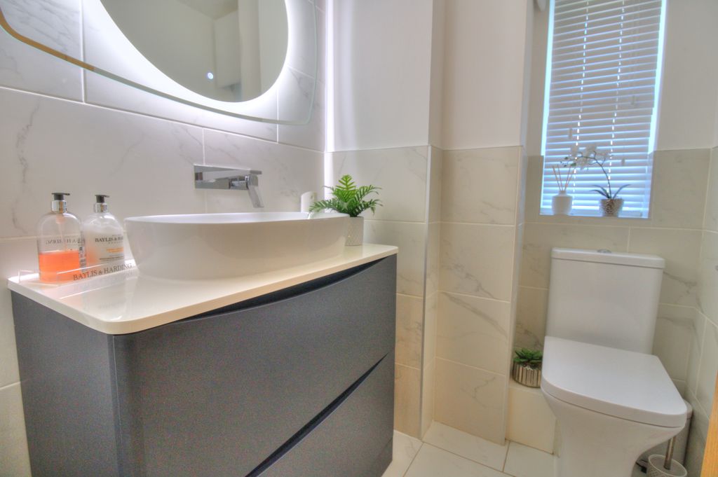 Additional image 10 of 4 bed detached house for saleStanding Stones, Northampton NN3
