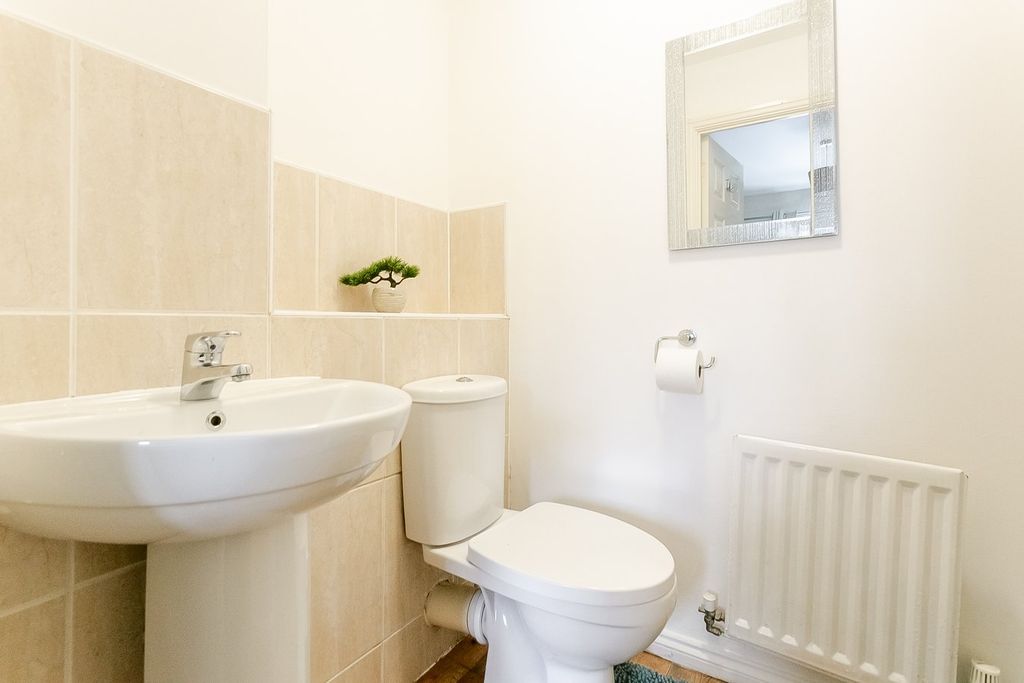 Additional image 14 of 3 bed terraced house for saleBurnbrae Pend, Bonnyrigg EH19