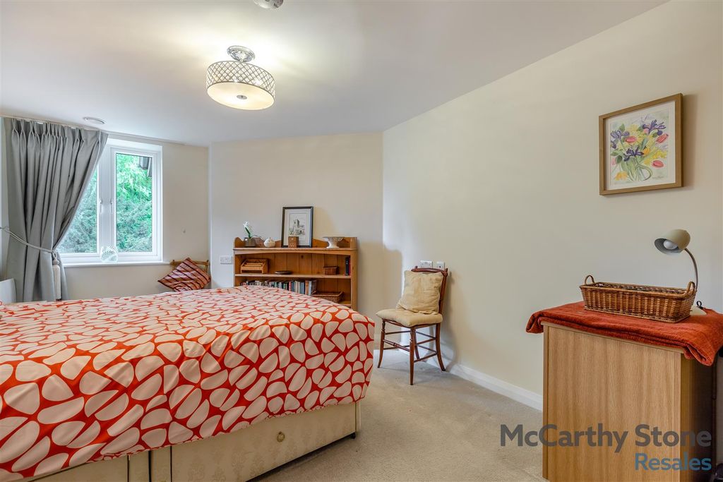 Additional image 9 of 2 bed flat for saleBurlington Gardens, Leyland PR25