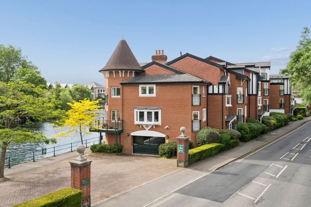 2 bed flat for saleRiver Views, Maidenhead SL6