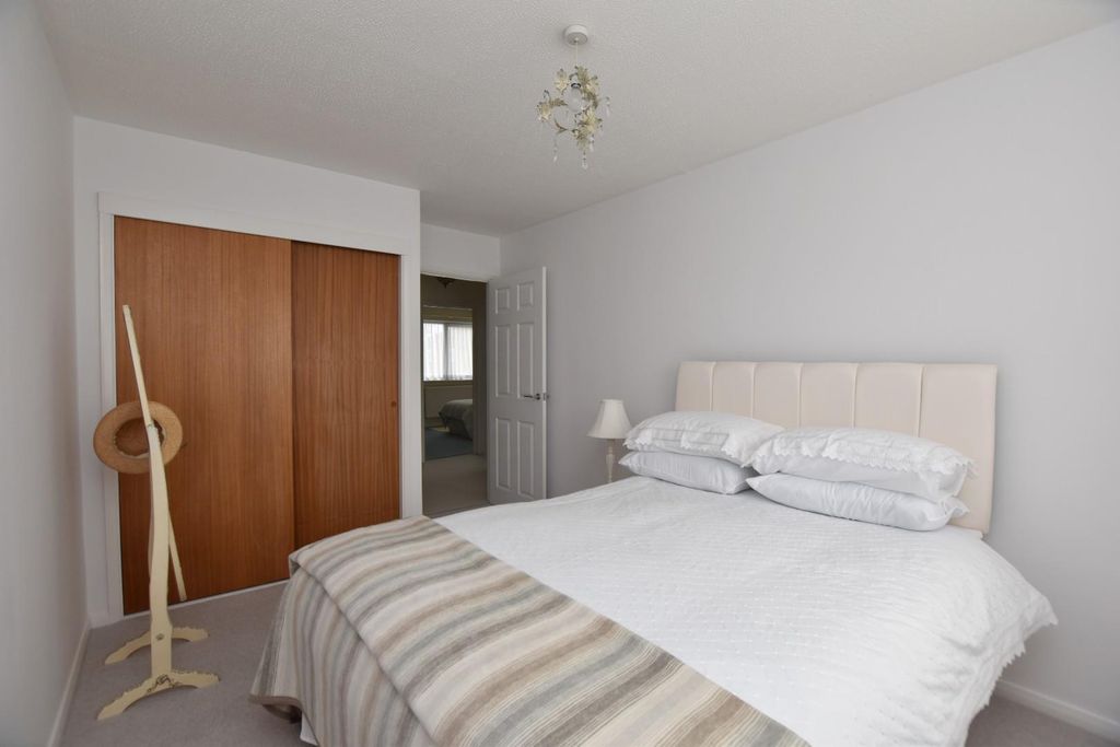 Additional image 19 of 4 bed detached house for saleQueens Road, Littlestone TN28