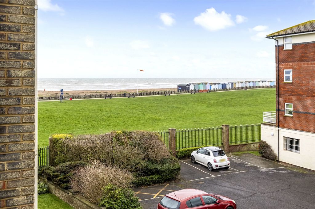 Additional image 8 of 2 bed flat for saleBrighton Road, Lancing, West Sussex BN15