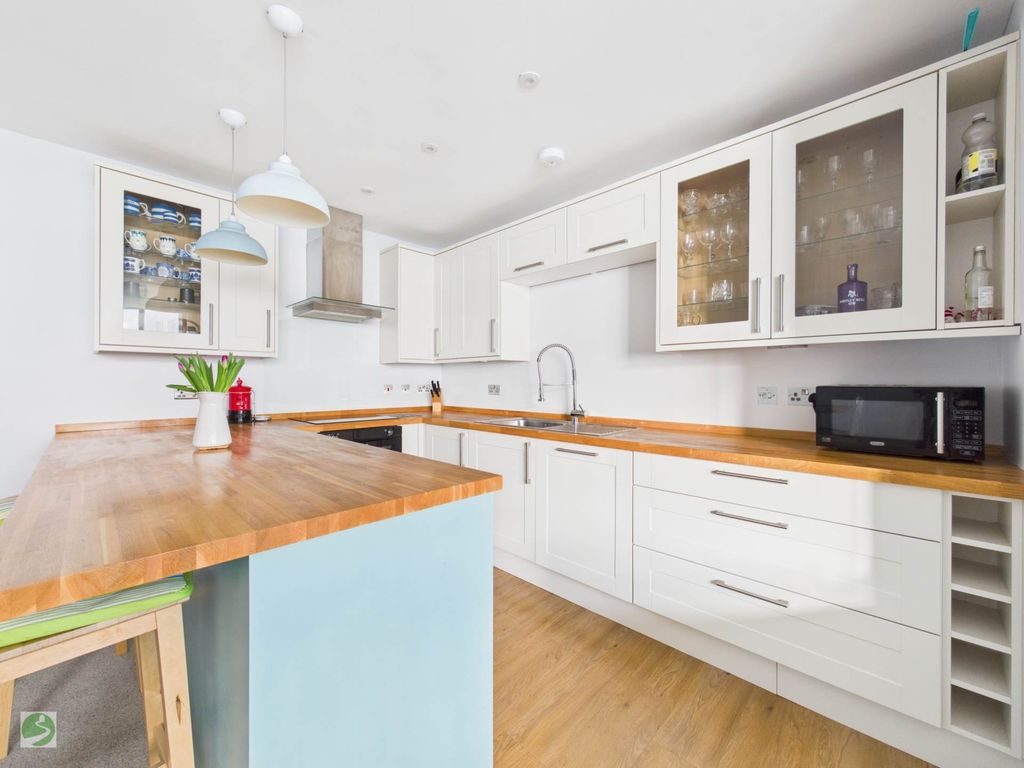 Additional image 11 of 2 bed flat for saleHannafore, Looe PL13