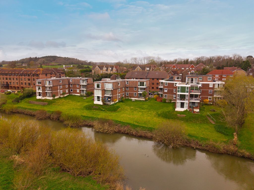 Additional image 17 of 3 bed flat for saleStation Road, Pulborough RH20