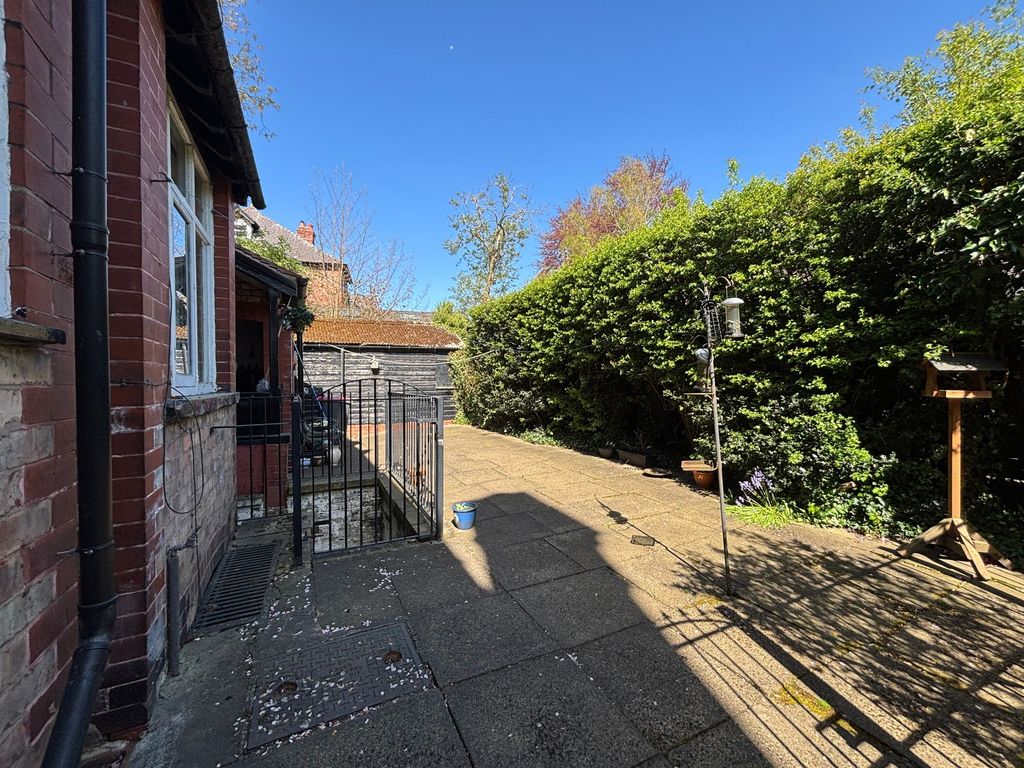 Additional image 27 of 6 bed detached house for saleLongley Drive, Worsley M28