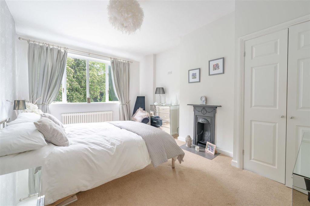 Additional image 24 of 5 bed detached house for salePark Avenue South, Northampton NN3