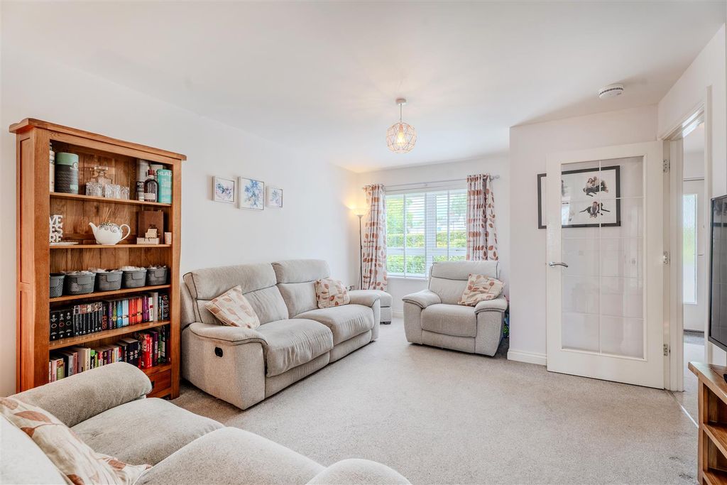 Additional image 5 of 3 bed semi-detached house for saleEagles Crescent, Motherwell ML1
